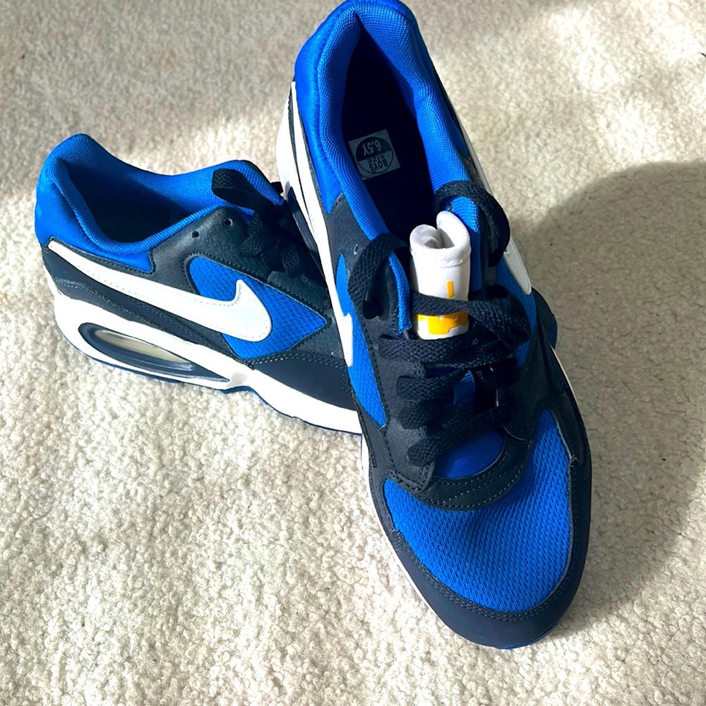 Nike airmax boys 6.5Y